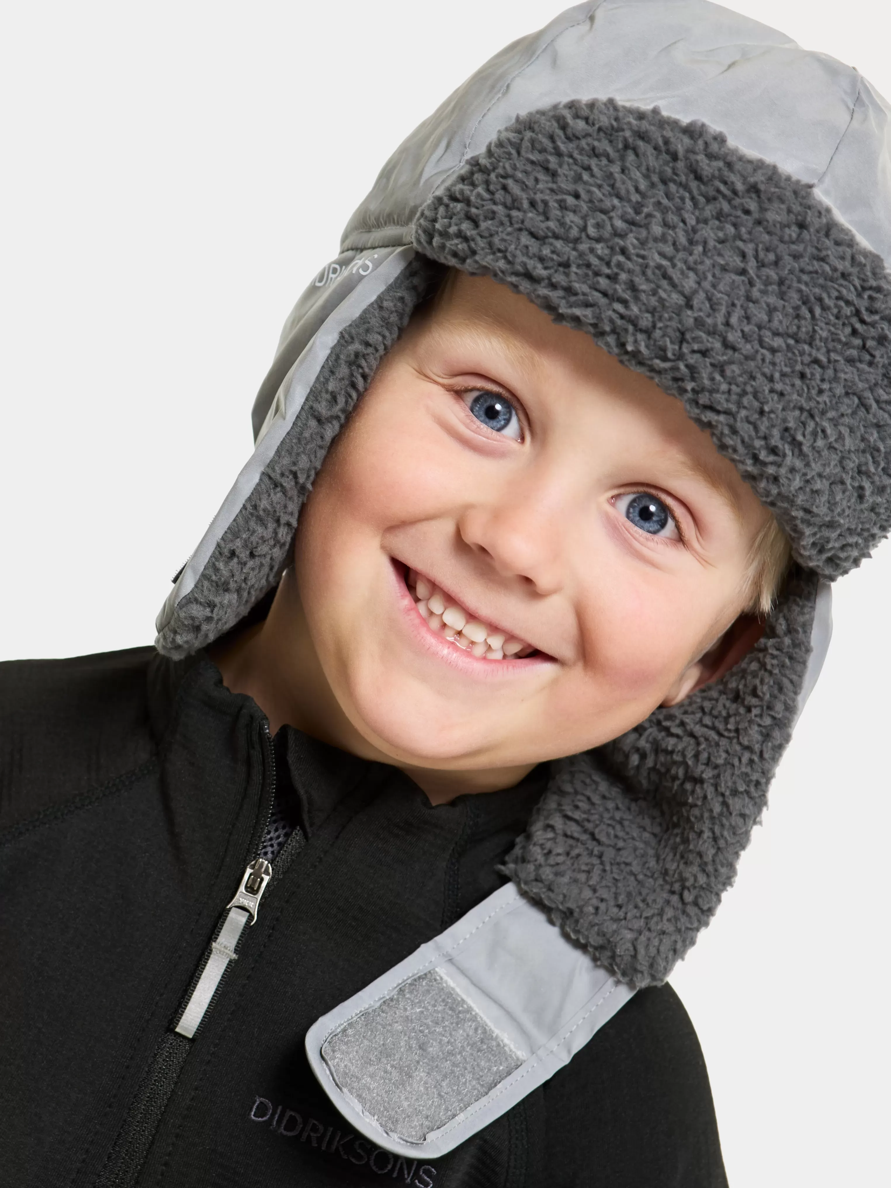 Didriksons Biggles Reflective Kids' Cap>Barn Mössor & Kepsar